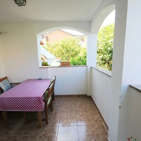 Oriella Aparmtents Πανσιόν Novigrad Istria